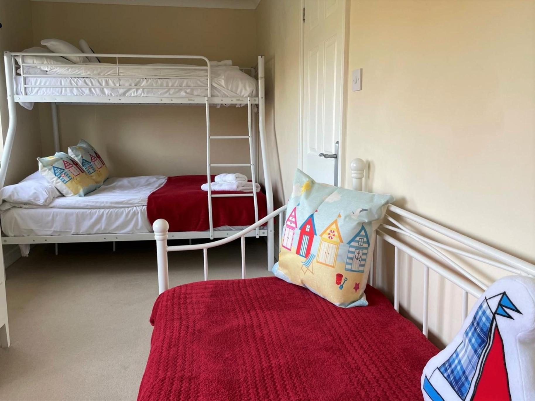 Saltkettle In Blakeney, Sleeping 12 In 5 Bedrooms เบลคนีย์ ภายนอก รูปภาพ